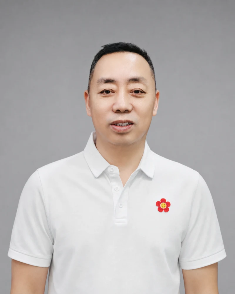 谢洪斌的公开头像