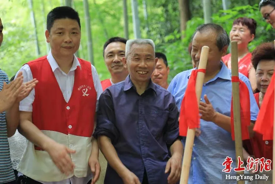 建辉大事记历史影像