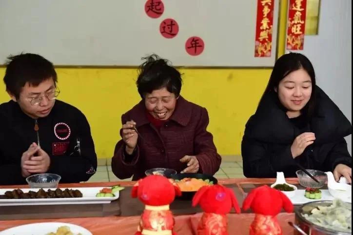 建辉大事记历史影像